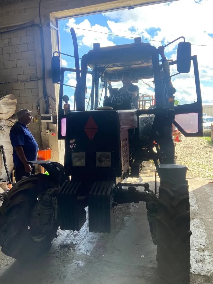 Sistem de autoghidare GPS NanoSteer 210 instalat pe MTZ 82 – Coteala, Briceni, Moldova